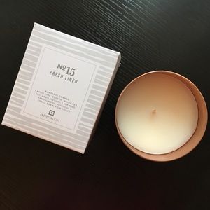 Anderson Lilley Sunset Candle in Fresh Linen